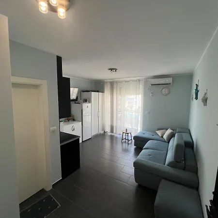 Apartment Shengjin