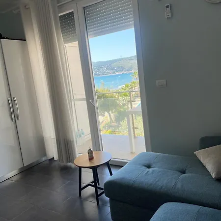 Shengjin Apartment Lezhe